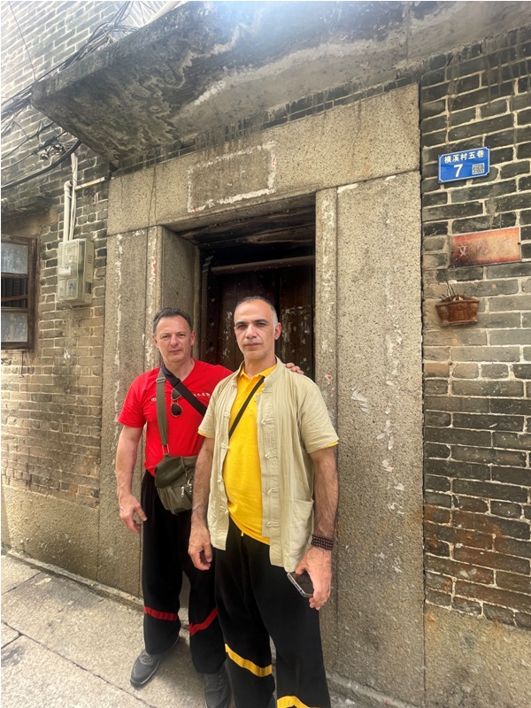 hong kong kung fu academy di Sifu Salvatore Mezzone, arti marziali wing chun, weng chun GM Michael Tang, tai chi quan, sanda e sport da combattimento, shaolin cina (2)